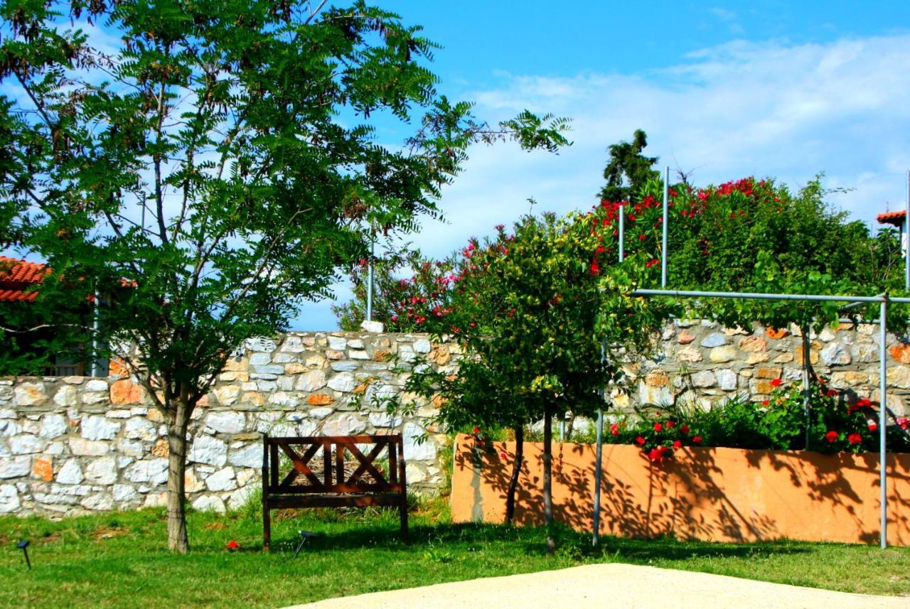 Summer House Nikiti  Exterior foto